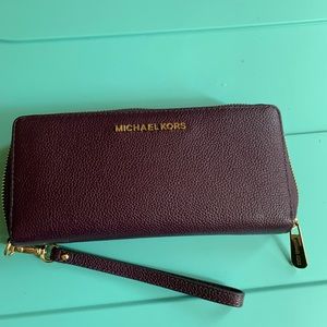 Plum Michael Kors Wallet w/ strap